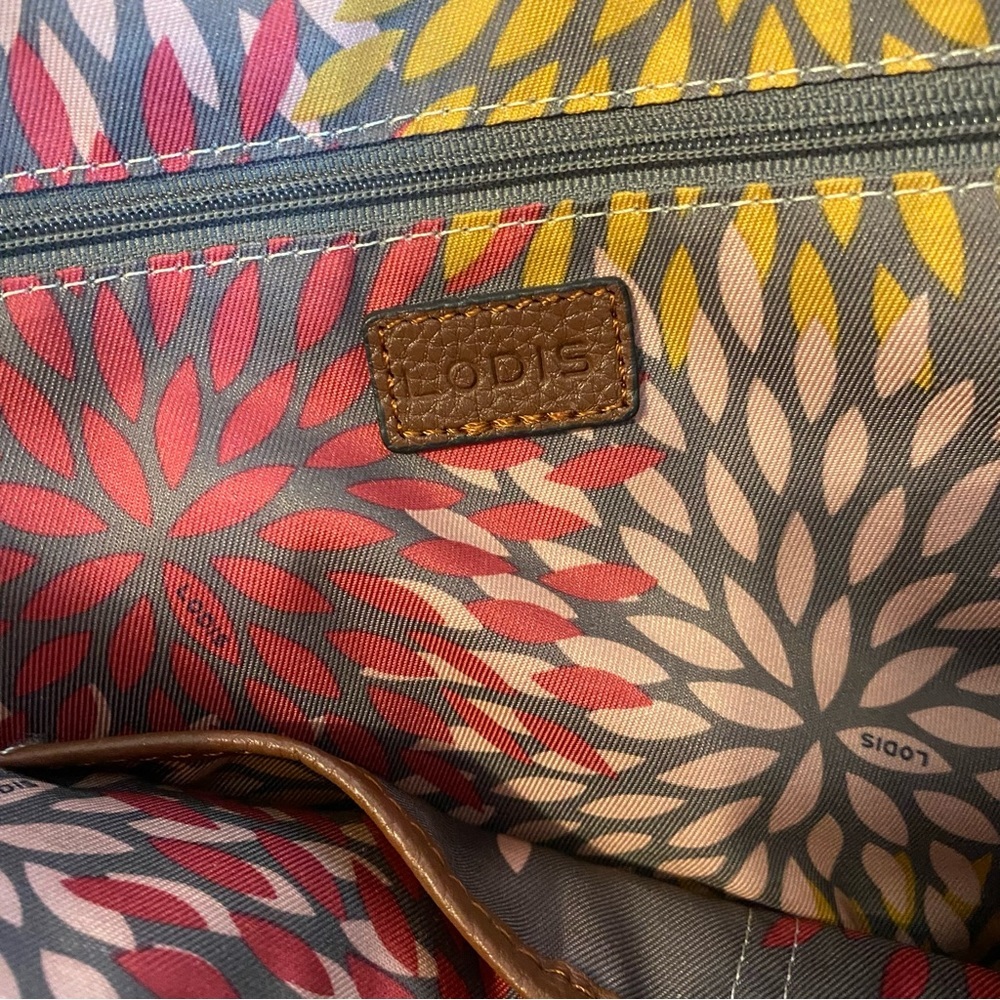 Lodis Kierra Brown Pebble‎ Grain Leather Large Tote Shoulder Bag - Picture 9 of 12